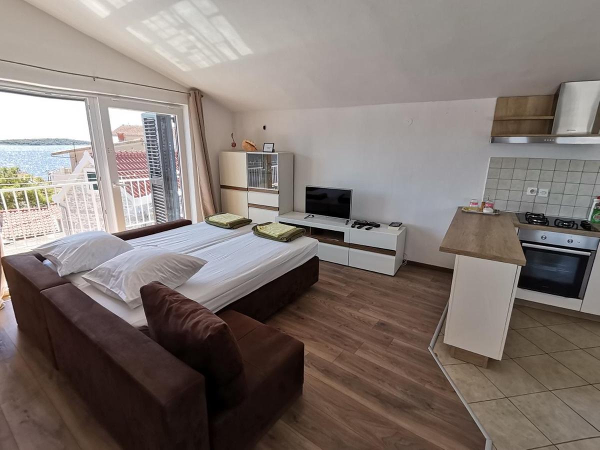 Apartment Zdravka Primošten Buitenkant foto