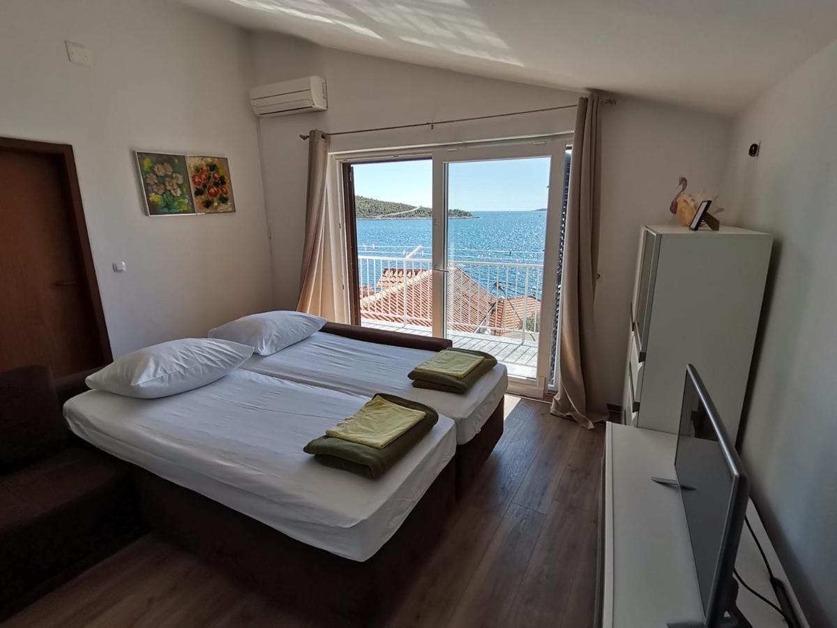 Apartment Zdravka Primošten Buitenkant foto